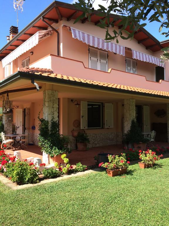 B&B Il Portico Sarzana Exteriör bild